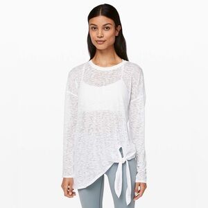 Lululemon Women’s Tie Your Practice Long Sleeve in White Size M